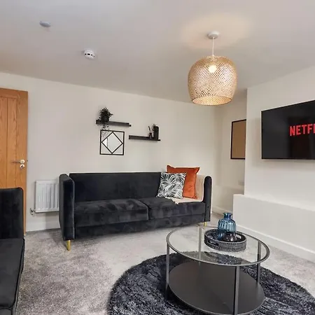 Holiday home Stunning 5bed En-suite Headingley