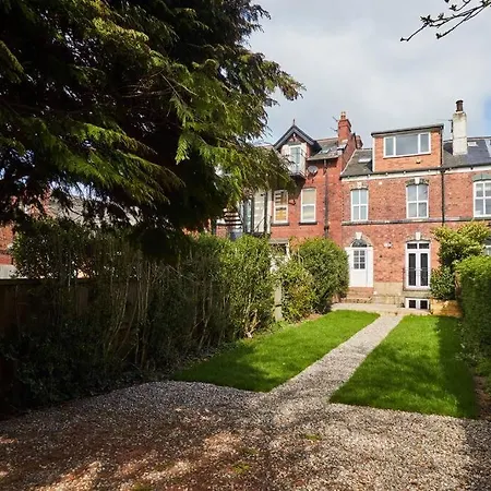 Stunning 5bed En-suite Headingley Holiday home Leeds (West Yorkshire)