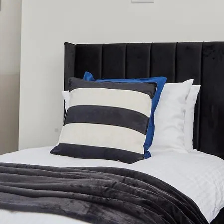 Stunning 5bed En-suite Headingley
