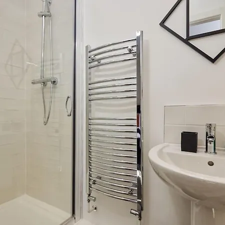 Stunning 5bed En-suite Headingley Holiday home