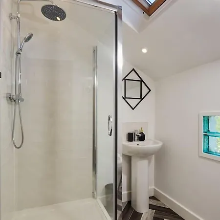 Stunning 5bed En-suite Headingley Holiday home *
